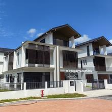 New project 3 storey link bungalow open for booking