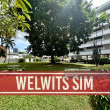 Low Dense l Town View l Renovated l Low Maintenance Fee l 3 Carparks