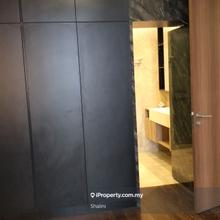 Renovated Fennel Unit with 3 parking bays for sale!