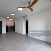 Specialist agent, brand new unit viewing move in now, many units on