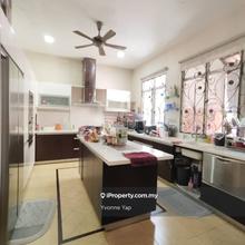 Freehold gated guarded security 3sty limited semi-d in Petaling Jaya 
