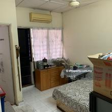 Klang Sri Andalas double storey terrace house for Sale