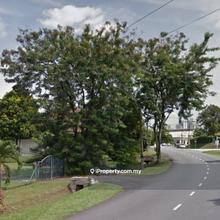 Beautiful located land in PJ