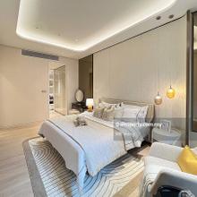 Luxury Life Style Pavilion Square