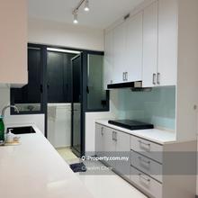 Furnished unit ready to let! View anytime & Move in condition!