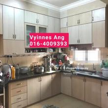 Terrace house for Sale