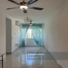 Residensi Suria Pantai, Pantai, partially furnished for rent