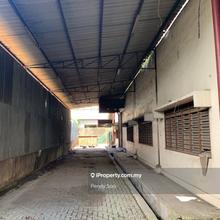 1.5 storey Detached Factory