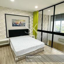 D'Latour Fully Furnished Boys/Girls Rooms Walk to Taylor University