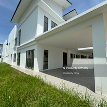 Brand New End Lot Double Storey Hijayu Sendayan