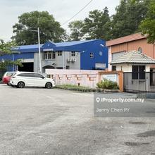 1.5  Storey Detached Factory @ Taman Industri Selaman Bangi For Sale