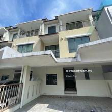 Two and Half Storey Terrance House for Sale