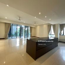 Opposite iskl, spacious layout, big balcony