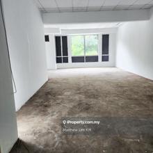 Newly touch up first floor Bandar Parklands Office Bandar Bestari 
