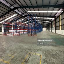 80,000 sqft warehouse for rent at Jalan Kebun ,Kota Kemuning area