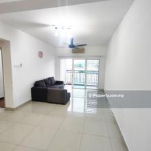 Clean 2 Carparks Casa Tropika Condo Puchong For Rent