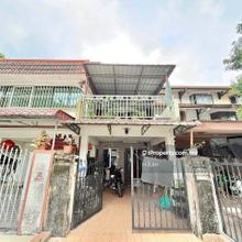 Three Storey Terrace Taman Dato Senu Sentul Kuala Lumpur.