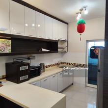 Desa Bukit Jambul With Nice Fully Renovated Unit