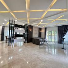 Double Storey Corner Bungalow For Rent