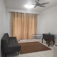 Partially furnished 3 bedrooms with facilities and short walk to Mall