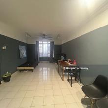 Walking Distance to ucsi, Middle room for rent