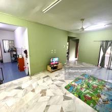 Tingkat 1 Lower Floor Ruby Apartment Subang Bestari 1k depo Fulloan Ja