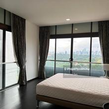 Unit with beautiful klcc view 