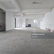 Taman Industri Selesa Jaya, Semi D Factory with cargo lift and cf