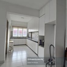 Condo - Must view to appreciate unit