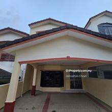 Good Condition  Freehold Double Storey  Bukit Mas For Sale