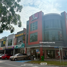 High Roi 5.7%! Limited Corner 3 Storey Shop Jenjarom Telok Panglima