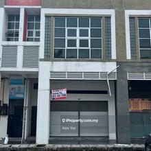 Walking distance to Aeon Station 18 Ipoh 