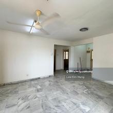 Below Market / Aman Puri Apartment, Kepong