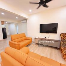 Super rare and spacious unit available now