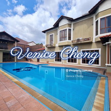 Tropical Bungalow With Big Land Size