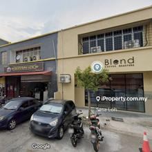 1.5 Storey Factory @ Taman Industri Selaman,Seksyen 10, Bangi For Sale