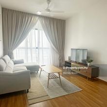 Fully furnish, High floor