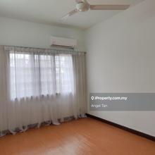 Corner Unit Fairville Apartment Usj 22 Well Maintained for Rent