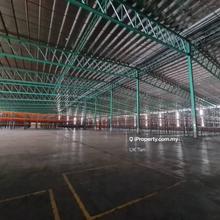 Shah Alam Seksyen U8 Super Huge Warehouse for Sale and Rent w Rackings