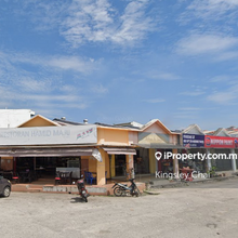 1 sty Freehold shop for sale at Bukit Puchong