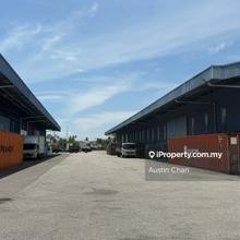 Warehouse with cf North port