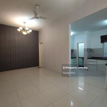 Renovated 2.5 storey home guarded & gated nearby Bmc Mall Cheras