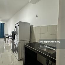Partially Furnished 2 Bedrooms 1 Bathroom 1 Car Park High Floor, PJ