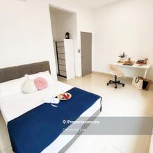 Master bedroom @ D'Seven New Condo - Fully Furnished 