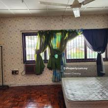 Double Storey, Prime area, Good neighbourhood!!