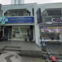 2 Storey Shop 