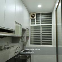 I-Regency 1200 Sqft Renovated 2 Car Park Worth Deal Rare In Market