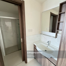 Near Gelang patah/Tuas link