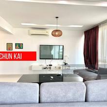 Gurney Paragon @ Georgetown Gurney fully furnished seaview