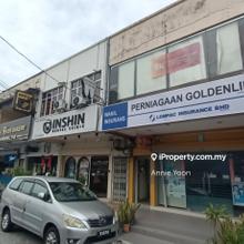 Short walk to Market & Shop, Near school